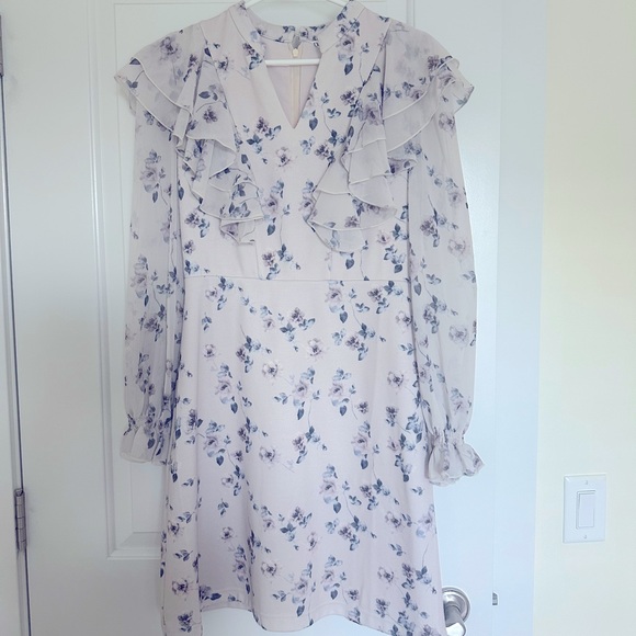 Floral long sleeves dress - Picture 4 of 5